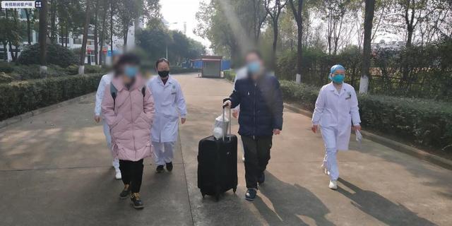 巴彦县病人院后返乡